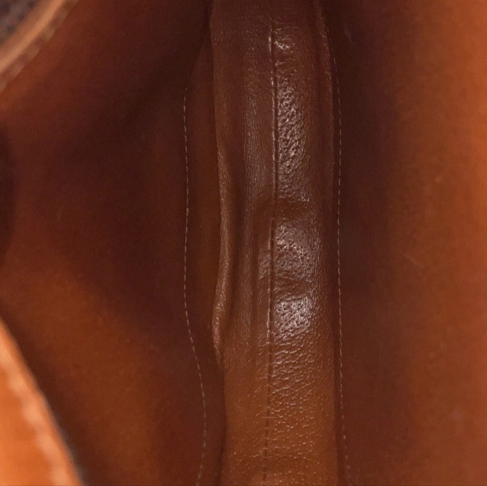 LOUIS VUITTON Chantilly GM Monogram Vintage Crossbody Shoulder Bag - Picture 9 of 16